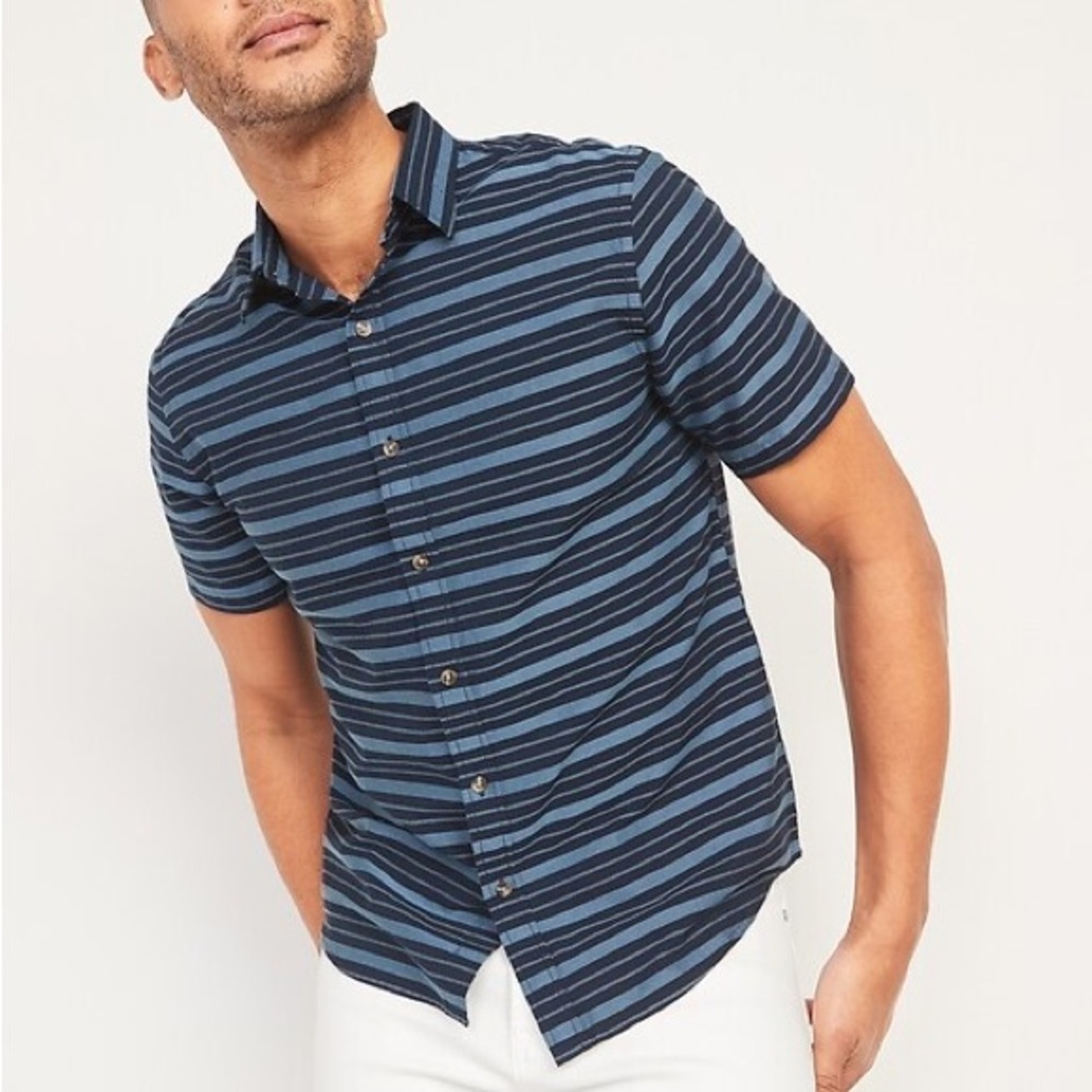 Old Navy Relaxed-Fit Textured-Stripe Short-Sleeve Shirt blue